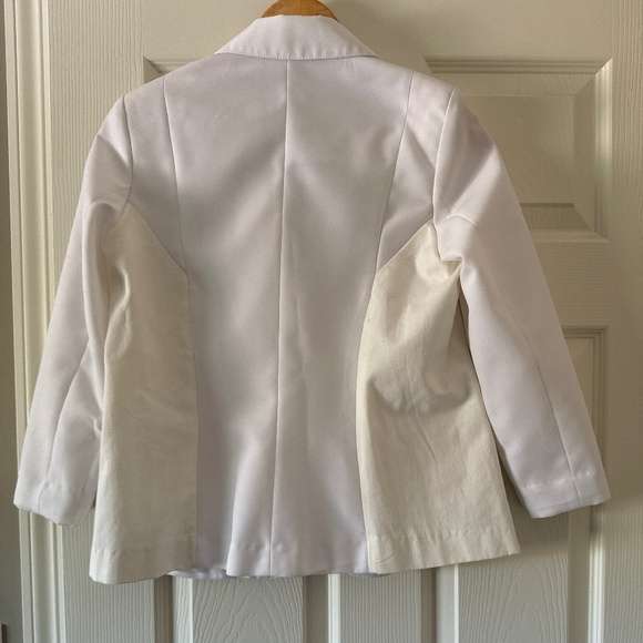 White blazer with back panel detail - Picture 3 of 4
